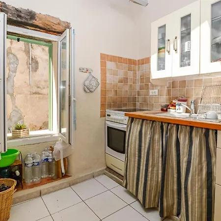 Amazing In With 3 Bedrooms * Feliceto